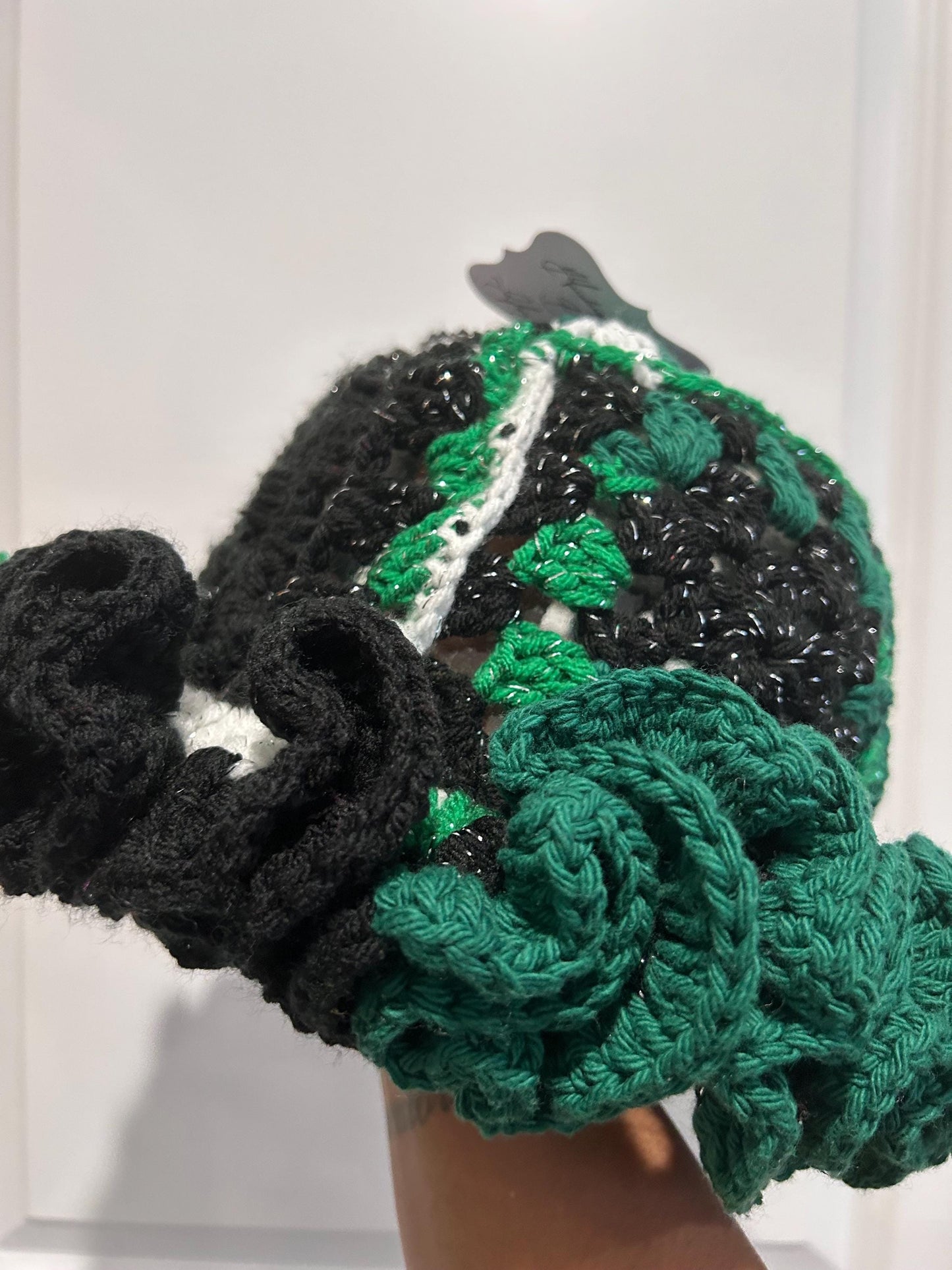 Crochet Ruffle Bucket Hat: Celtics Green & Black