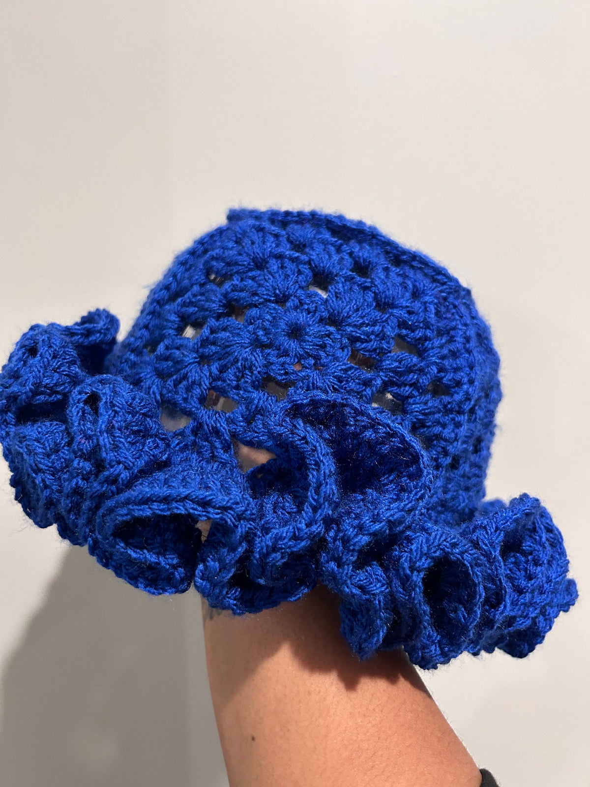 ROYAL BLUE