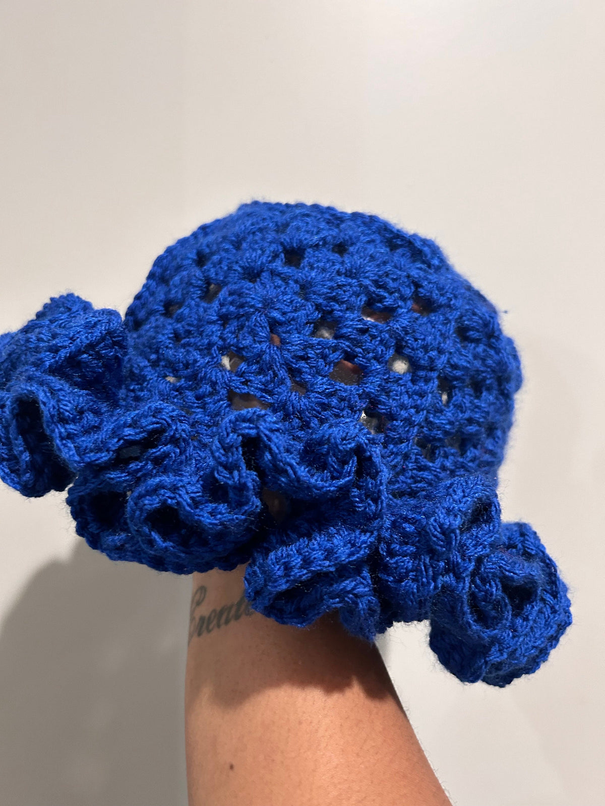 ROYAL BLUE
