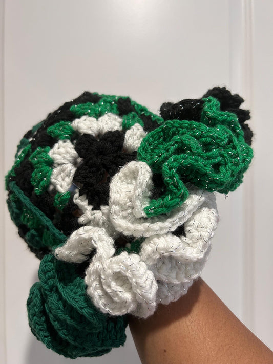 Crochet Ruffle Bucket Hat: Celtics Green & Black